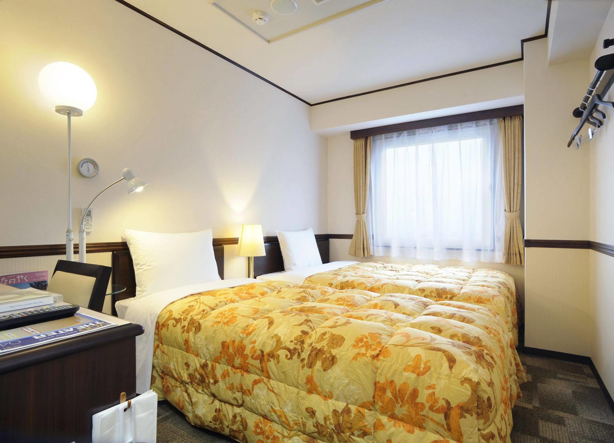 Toyoko Inn Utsunomiya Ekimae No 1 Zewnętrze zdjęcie
